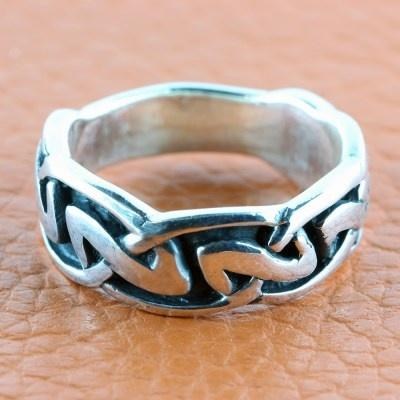keltisk-knude-ring_0x400